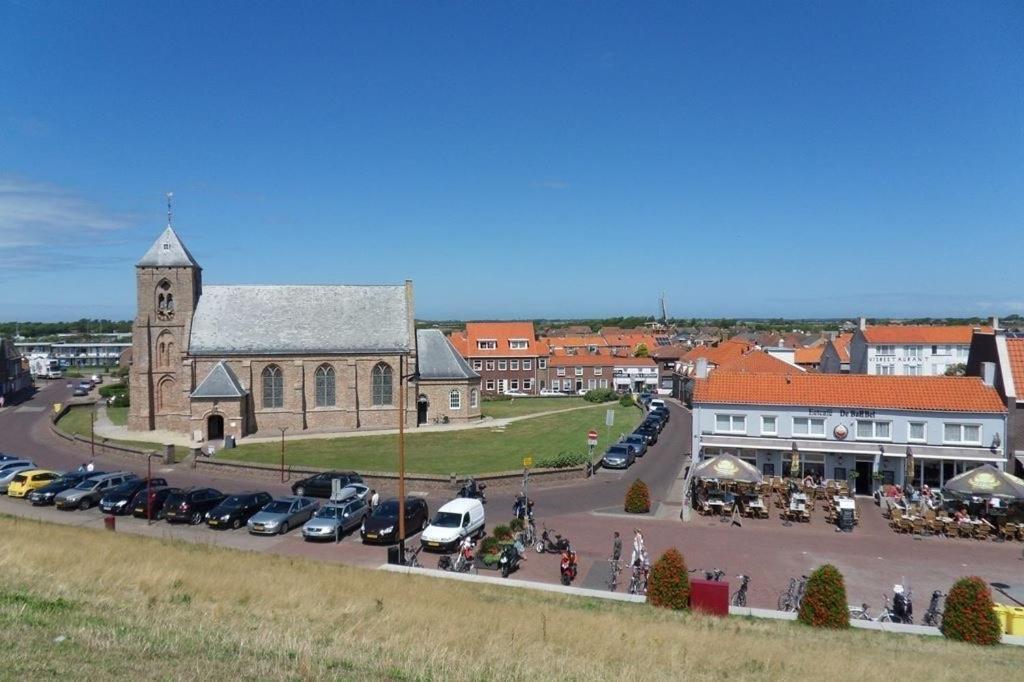 Zoutelande,modern Bij De Zee